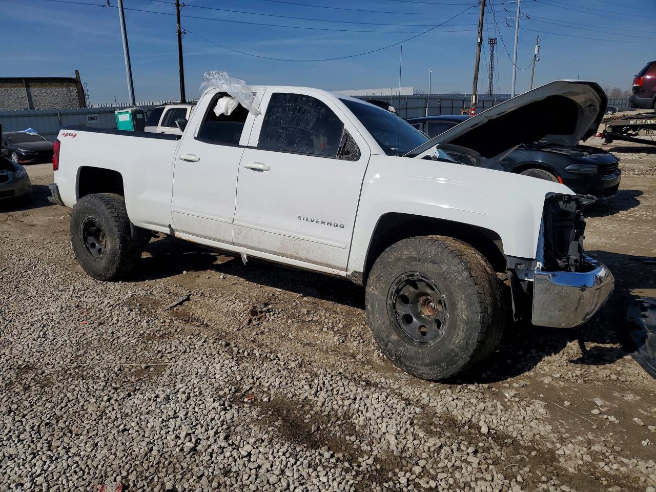 2017 CHEVROLET SILVERADO K1500 LT photo 7