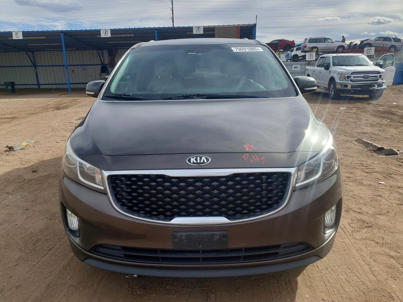 2016 KIA SEDONA EX photo 9