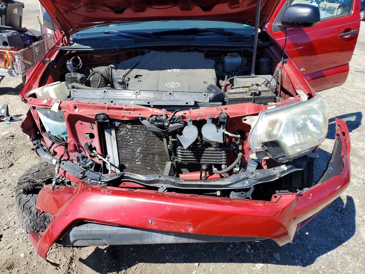 2012 TOYOTA TACOMA V6 photo 11