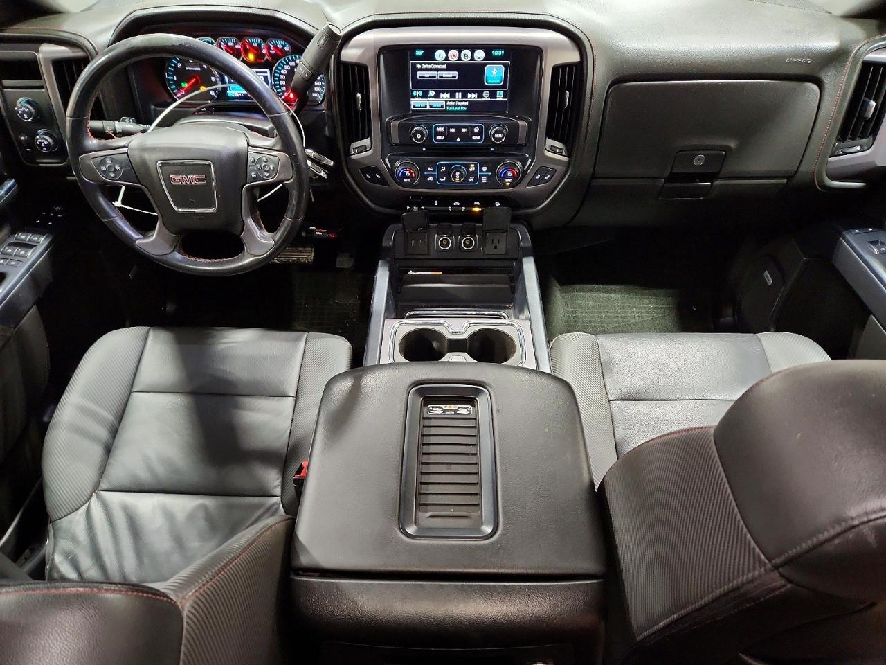 2017 GMC SIERRA K1500 SLT photo 22