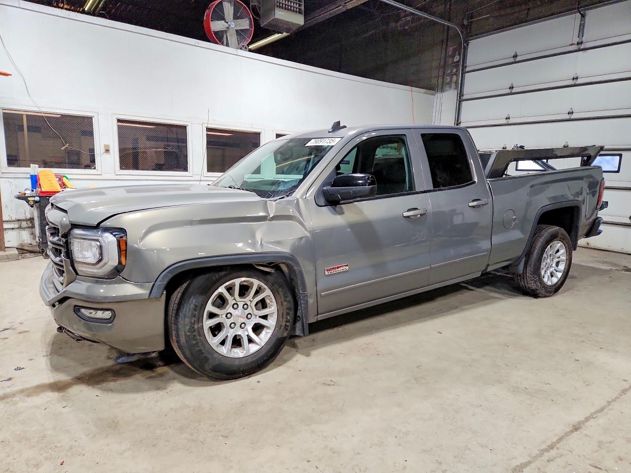 2017 GMC SIERRA