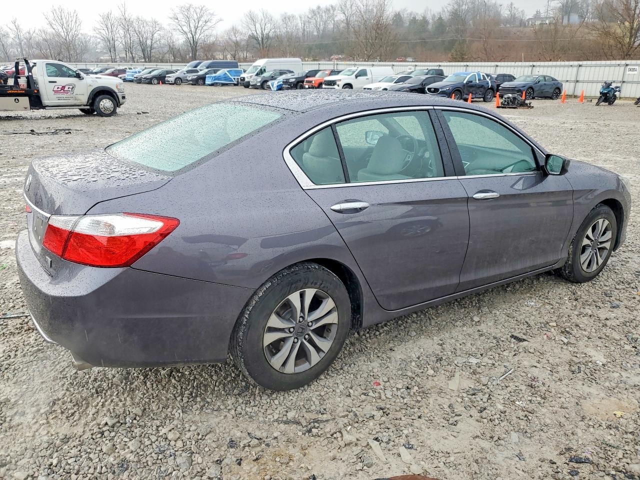 2014 HONDA ACCORD LX photo 5