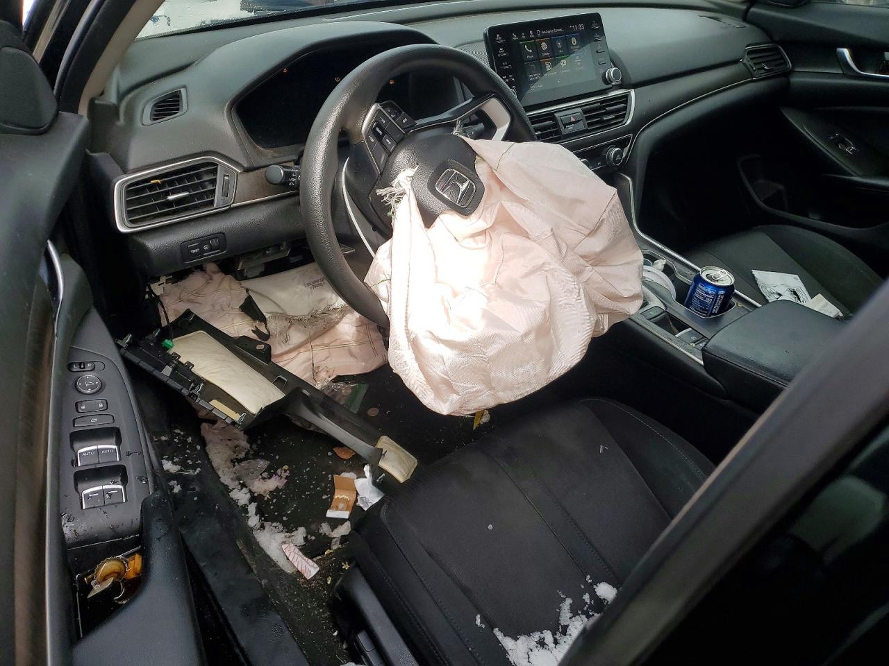2018 HONDA ACCORD EX photo 8