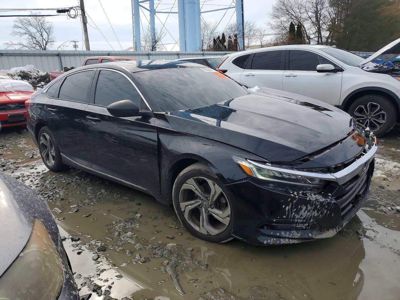 2018 HONDA ACCORD EX photo 4