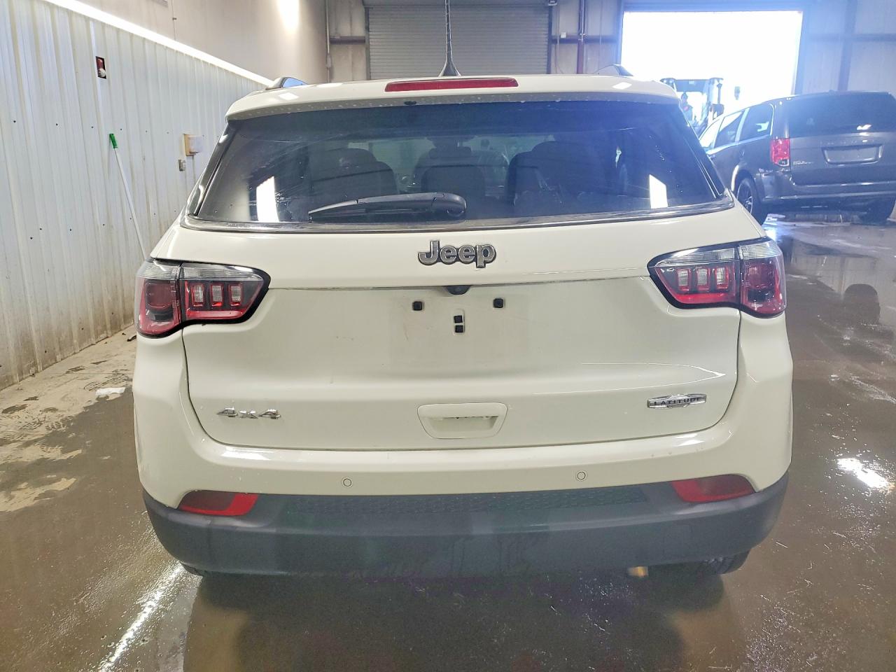2019 JEEP COMPASS LATITUDE photo 11