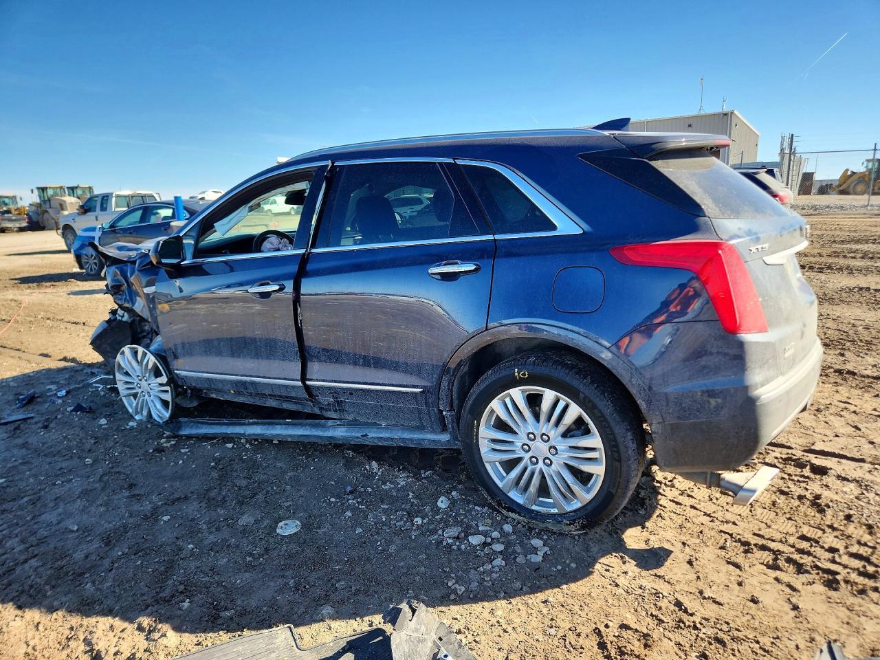 2019 CADILLAC XT5 PREMIUM LUXURY photo 2