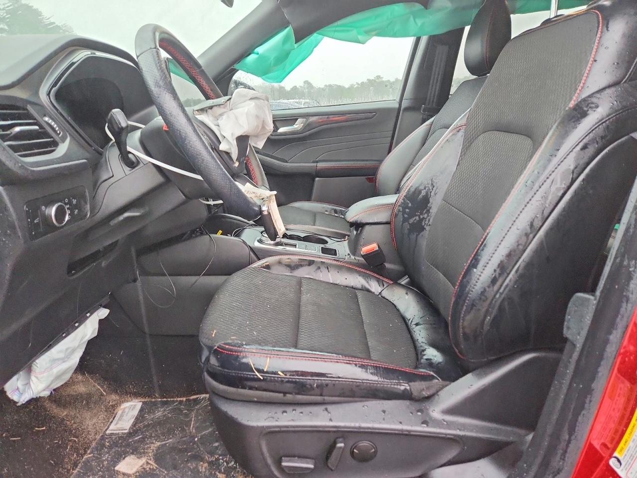 2025 FORD ESCAPE ST LINE photo 13