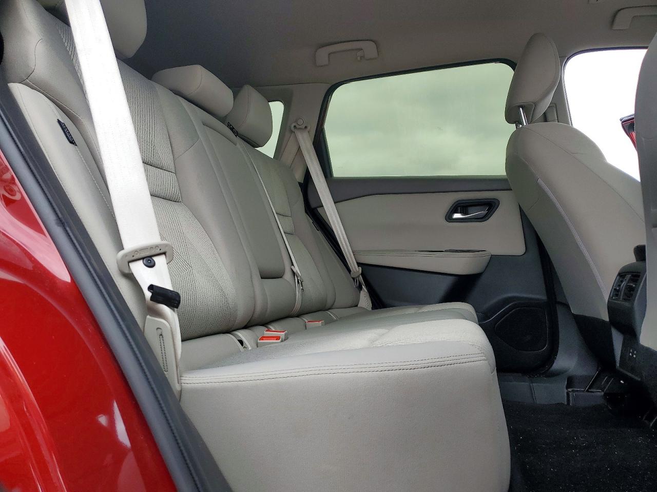 2024 NISSAN ROGUE SV photo 11