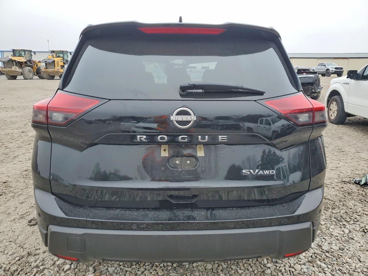 2024 NISSAN ROGUE SV photo 11