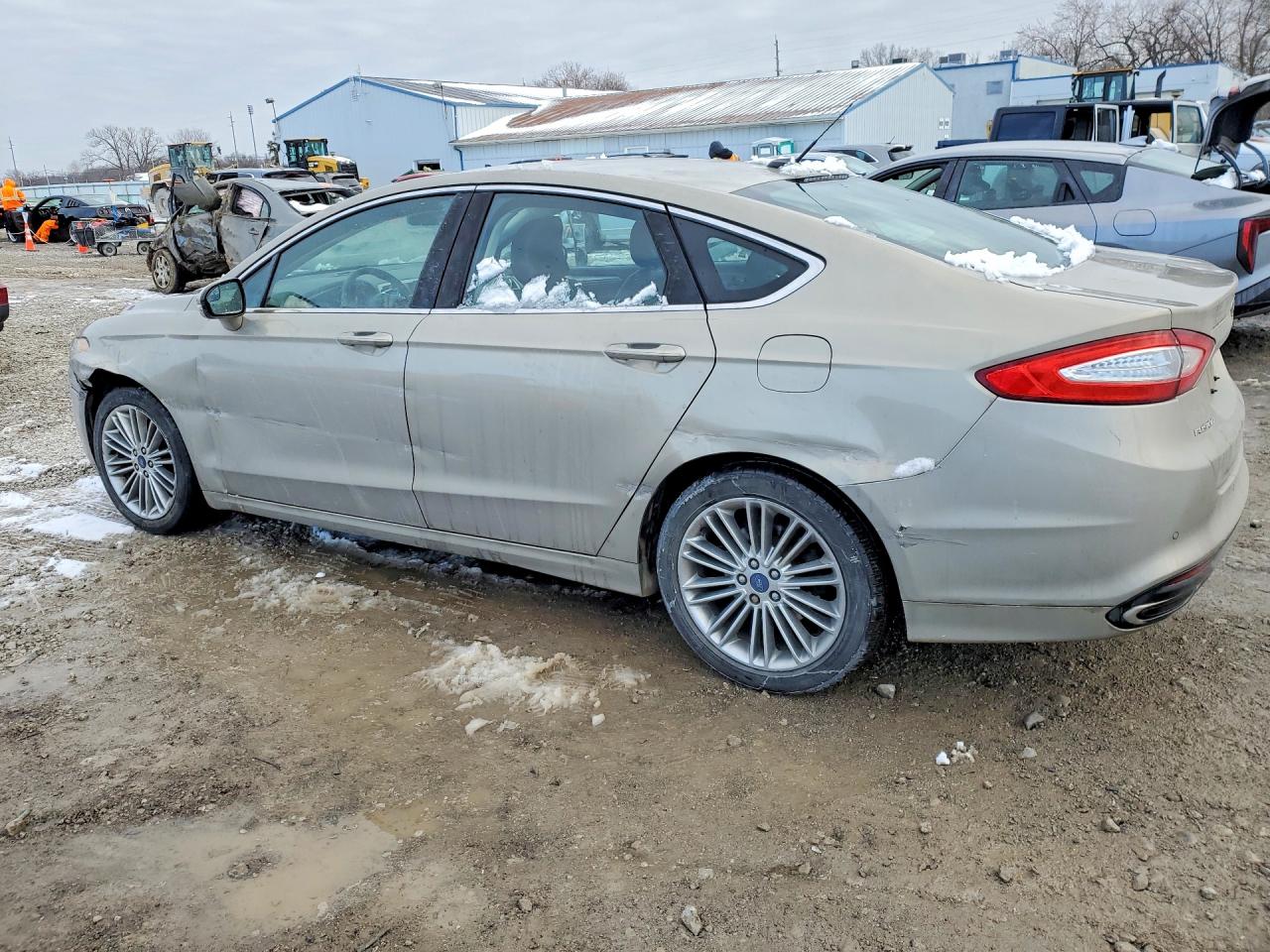 2015 FORD FUSION SE photo 5