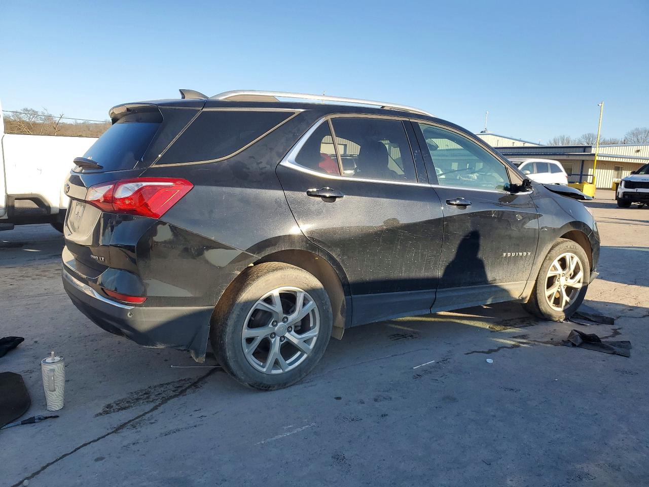 2020 CHEVROLET EQUINOX LT photo 3