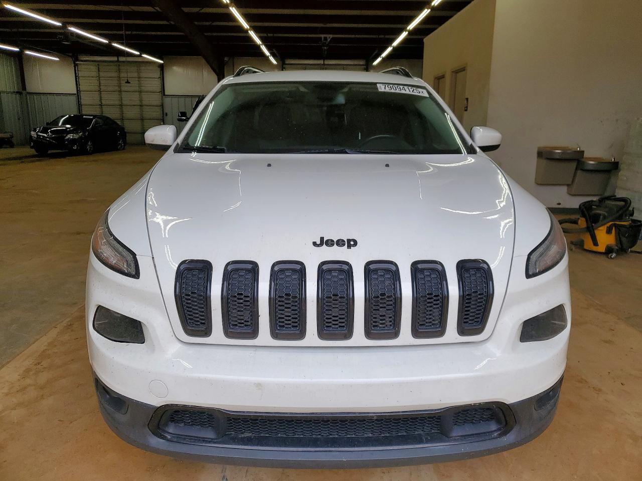 2018 JEEP CHEROKEE LATITUDE photo 13