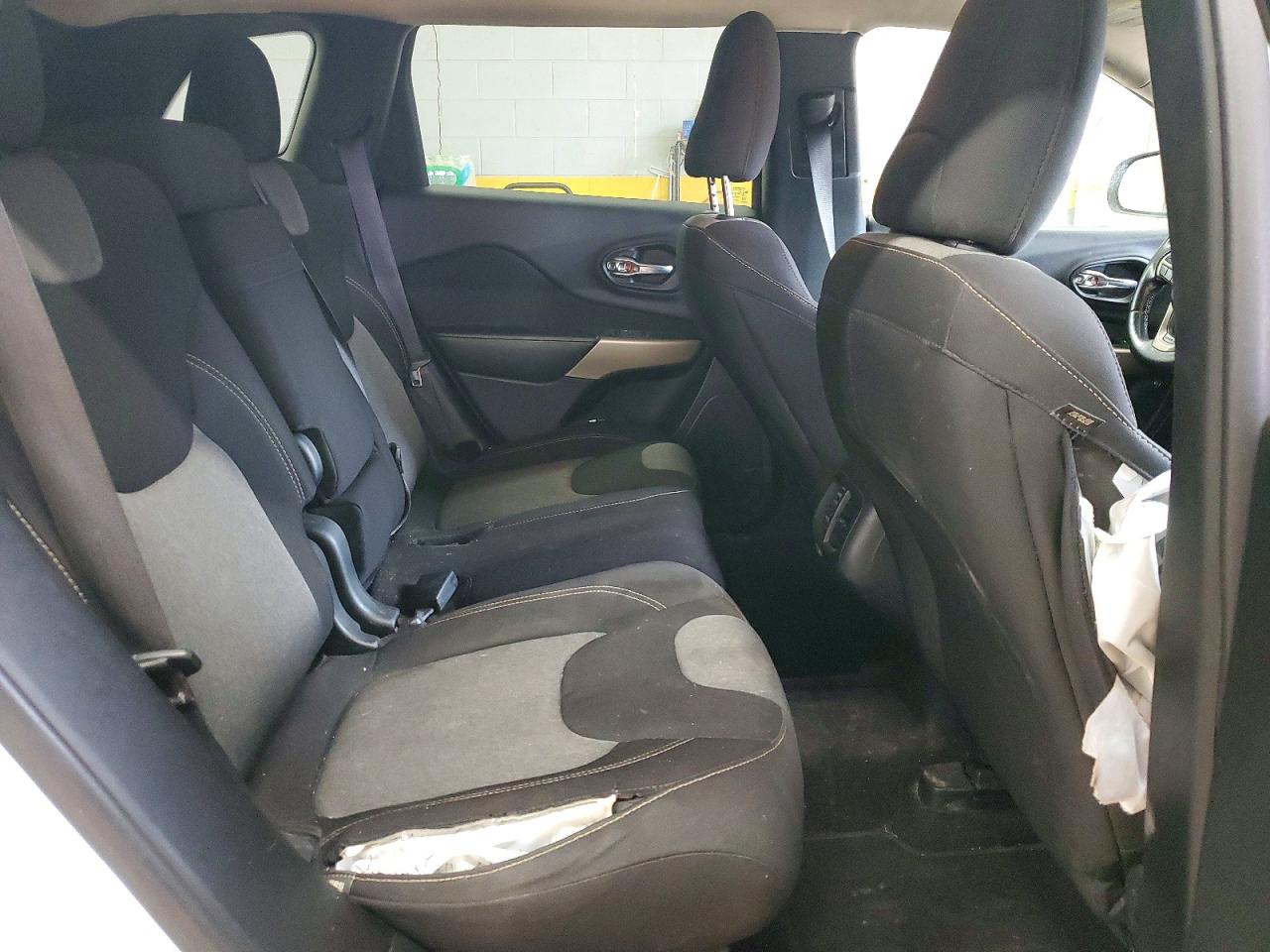 2018 JEEP CHEROKEE LATITUDE photo 31