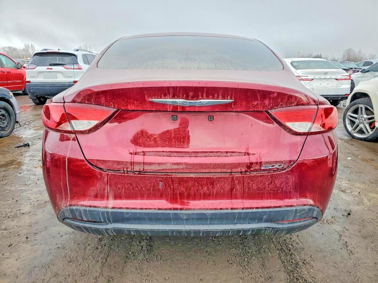 2015 CHRYSLER 200 LX photo 11