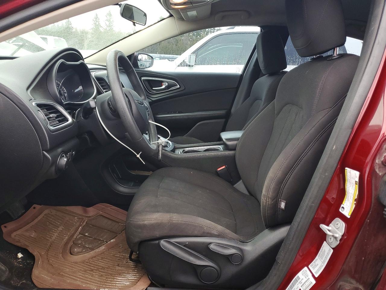 2015 CHRYSLER 200 LX photo 13