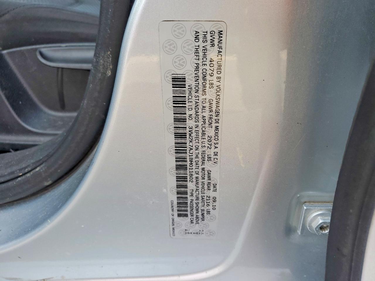 2011 VOLKSWAGEN JETTA BASE photo 12