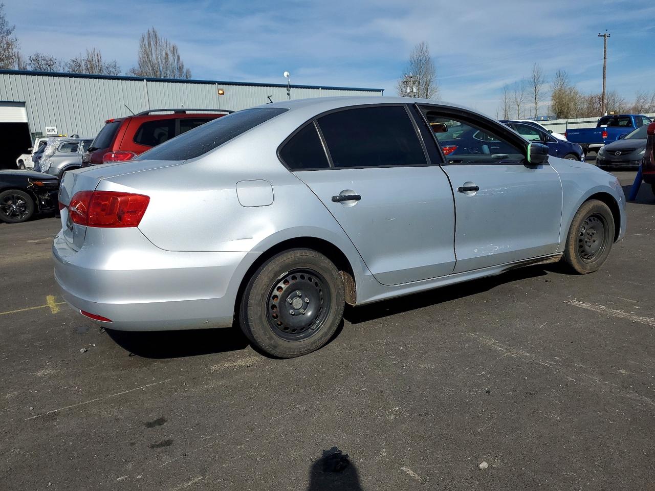 2011 VOLKSWAGEN JETTA BASE photo 3