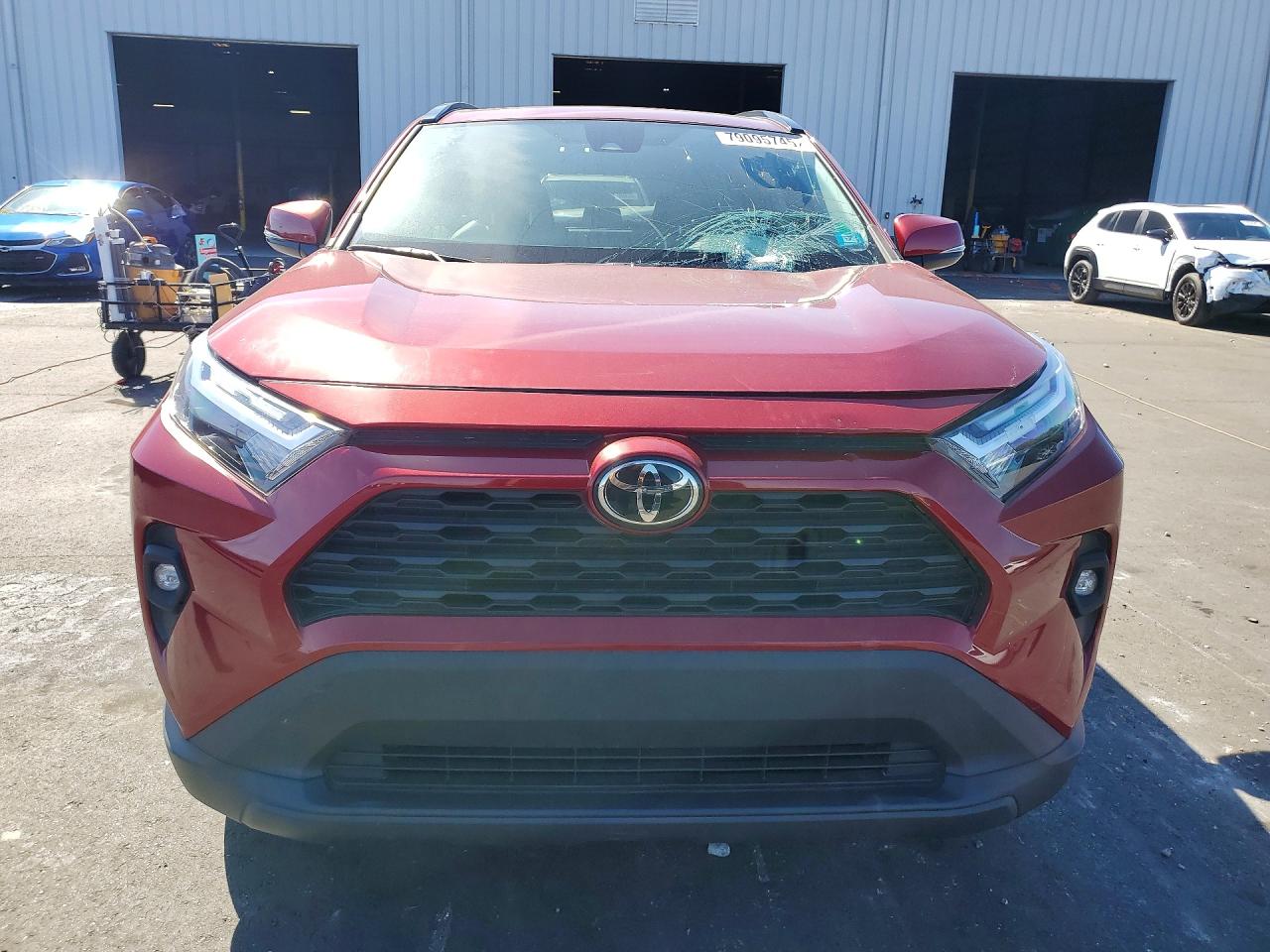 2022 TOYOTA RAV4 XLE PREMIUM photo 9