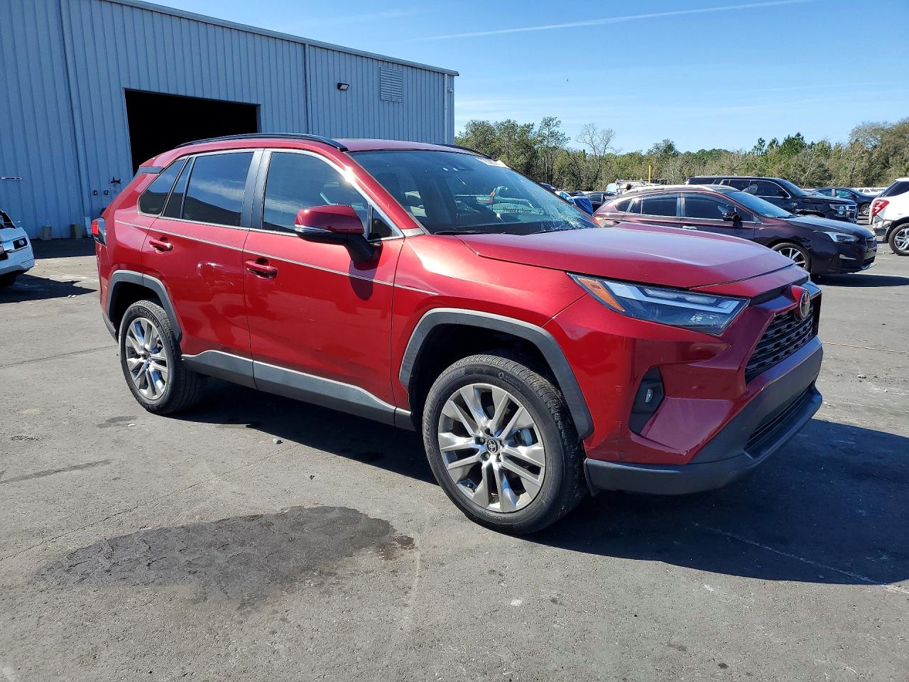2022 TOYOTA RAV4 XLE PREMIUM photo 7