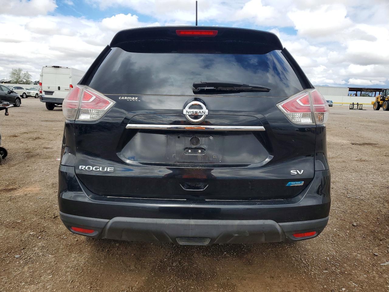 2014 NISSAN ROGUE SV photo 11