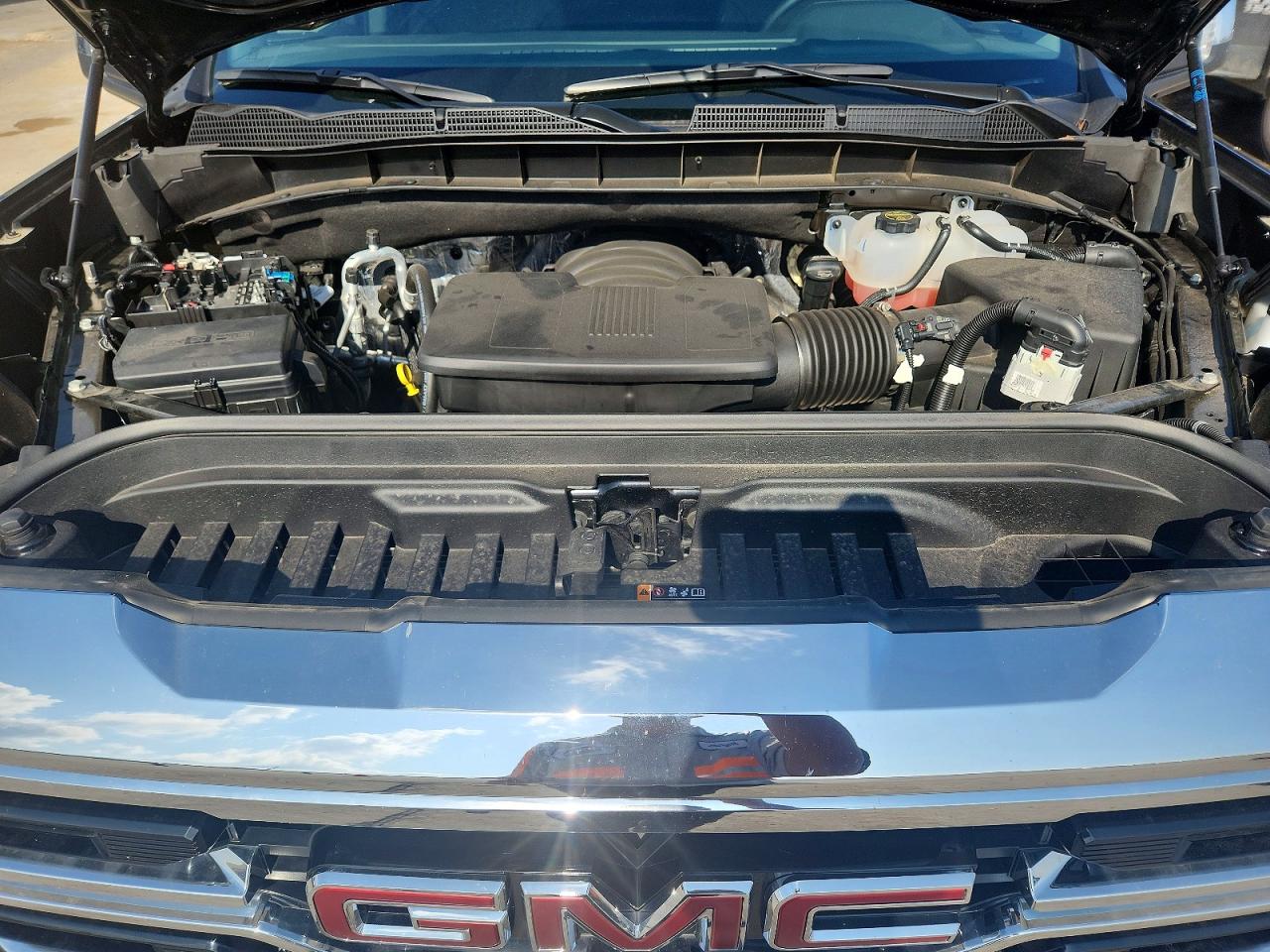 2025 GMC SIERRA K1500 SLT photo 31