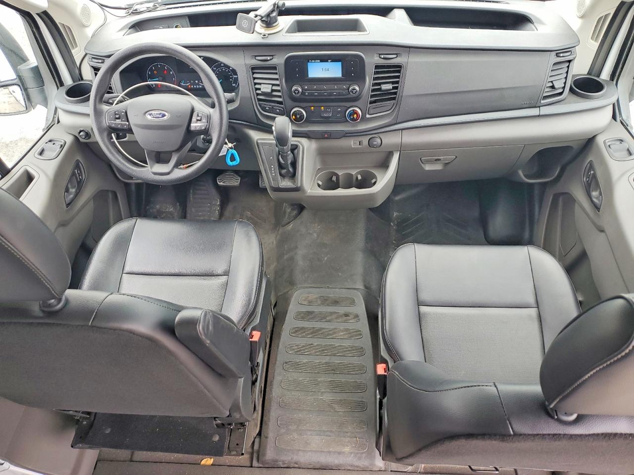 2025 FORD TRANSIT 250 DELIVERY VAN photo 15