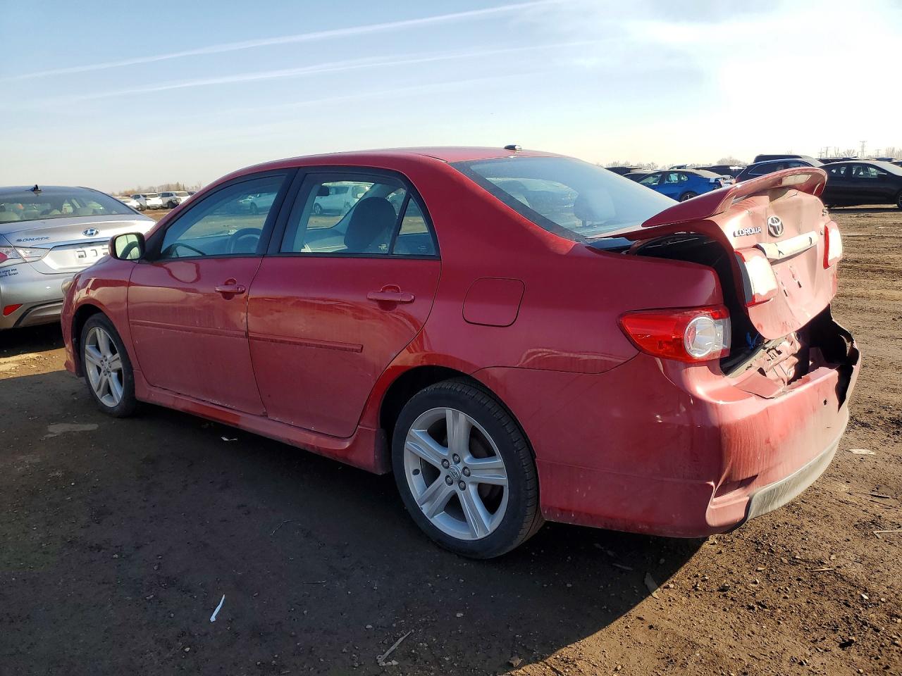 2013 TOYOTA COROLLA S photo 4