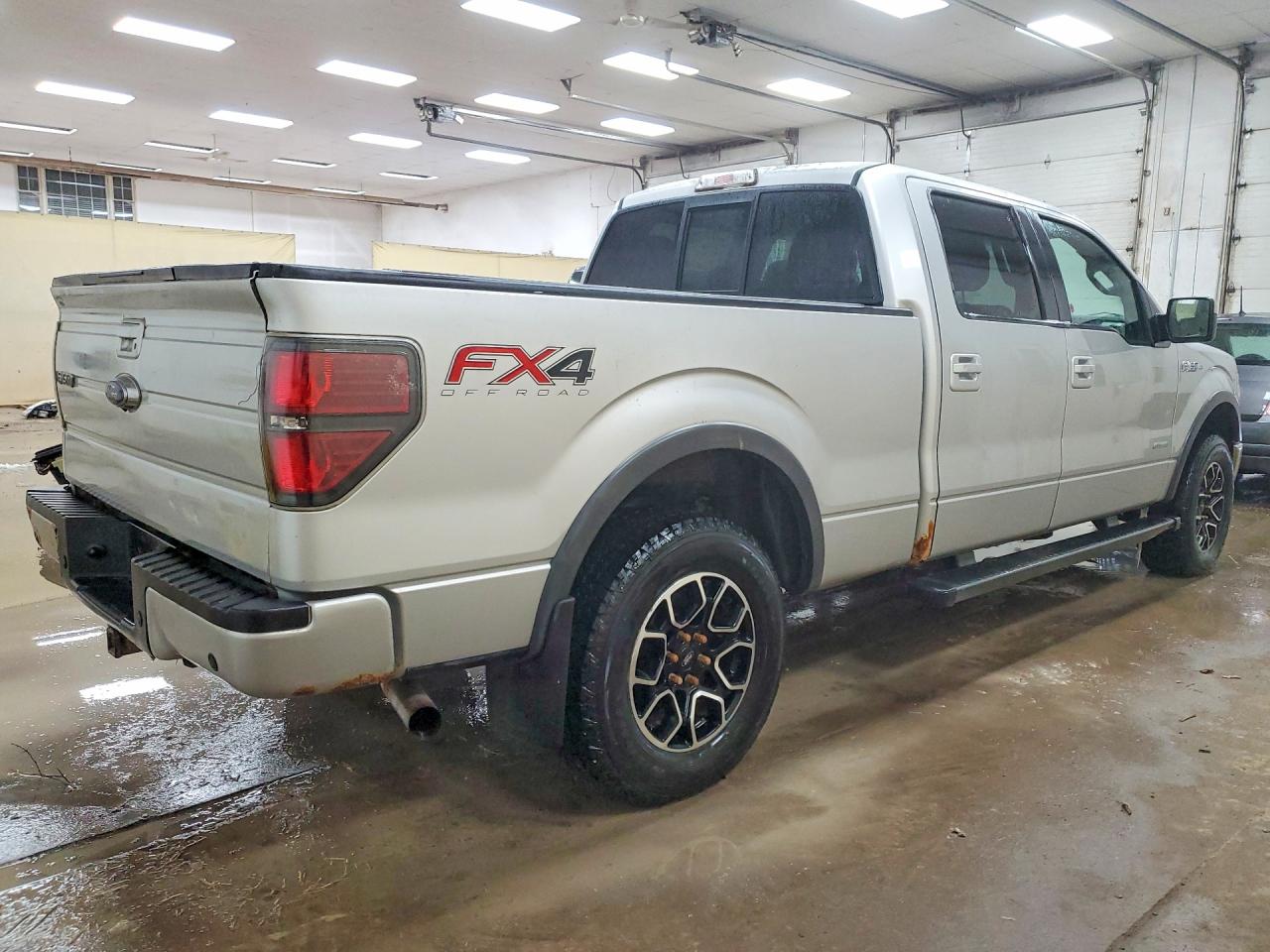2014 FORD F150 SUPERCREW photo 7