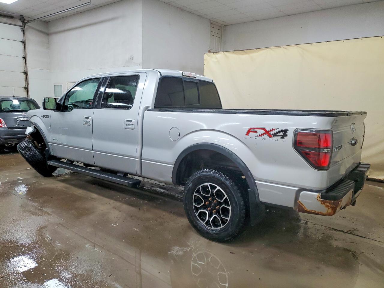 2014 FORD F150 SUPERCREW photo 4