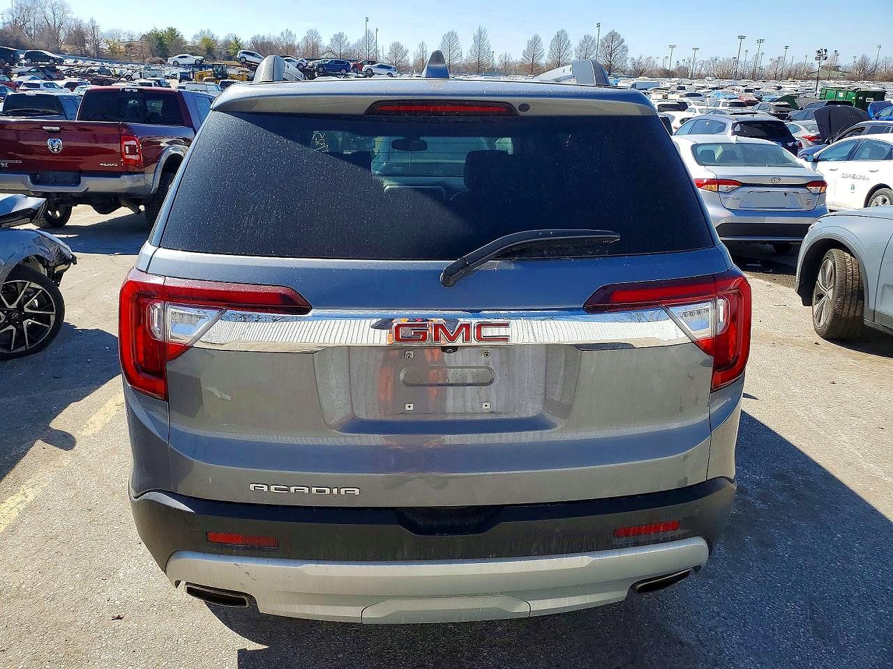 2021 GMC ACADIA SLT photo 11