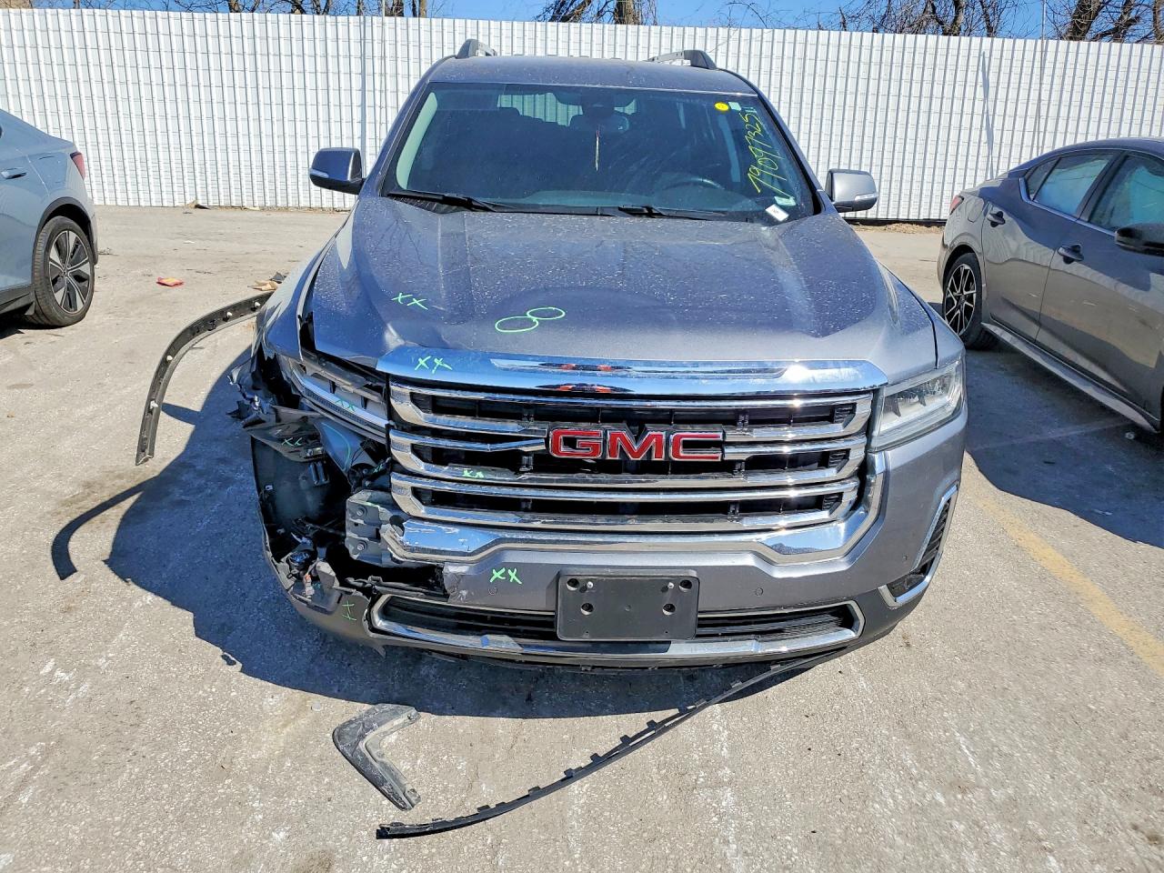 2021 GMC ACADIA SLT photo 9