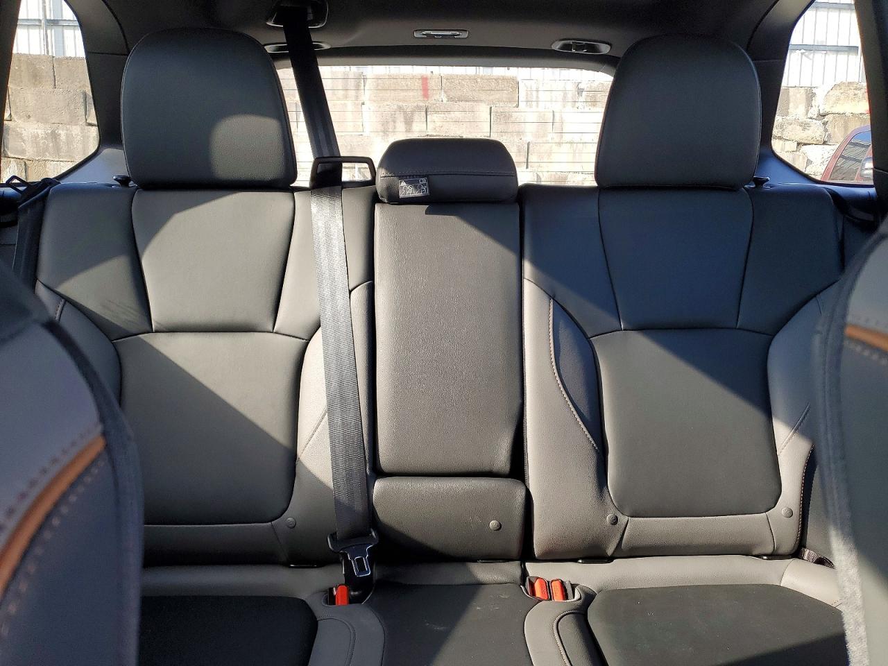 2025 SUBARU FORESTER SPORT photo 19
