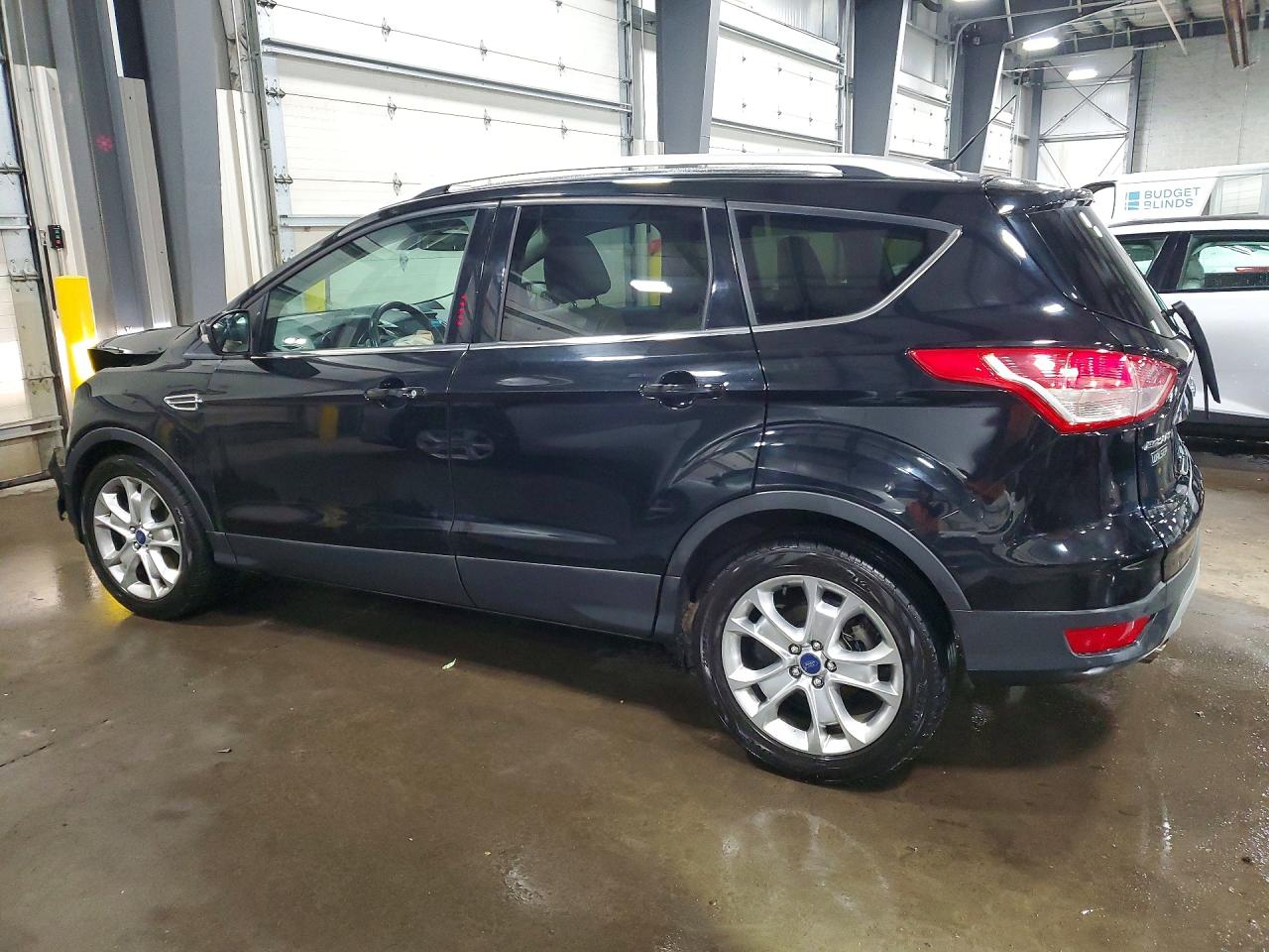 2016 FORD ESCAPE TITANIUM photo 2