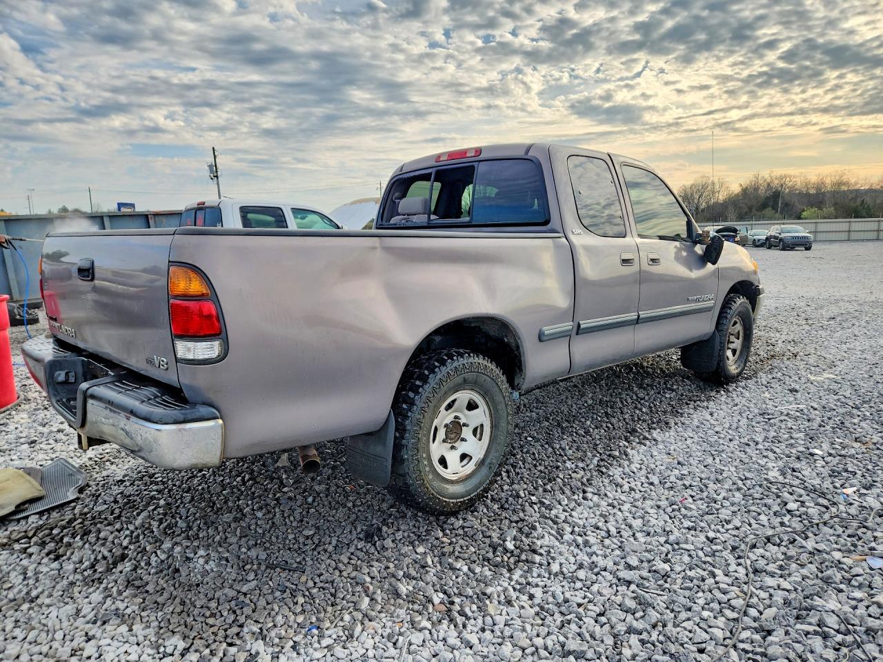 2001 TOYOTA TUNDRA SR5 photo 3