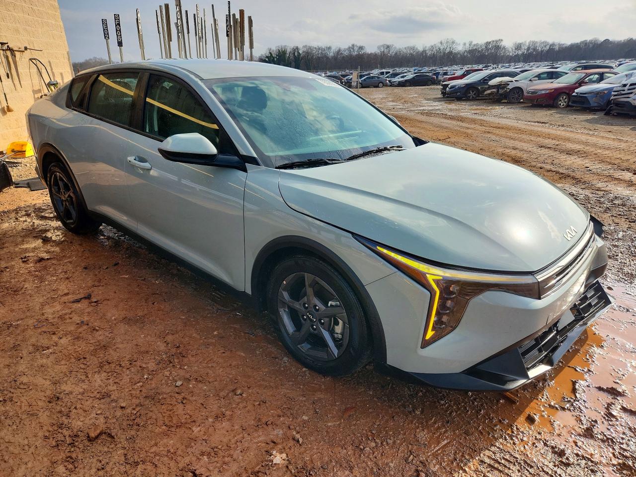 2025 KIA K4 LXS photo 7