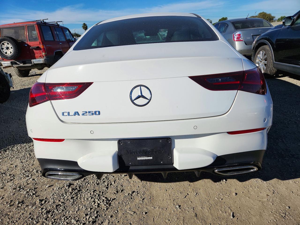 2025 MERCEDES-BENZ CLA 250 photo 6