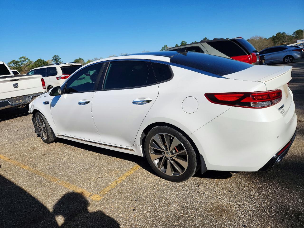 2016 KIA OPTIMA SXL TURBO photo 4
