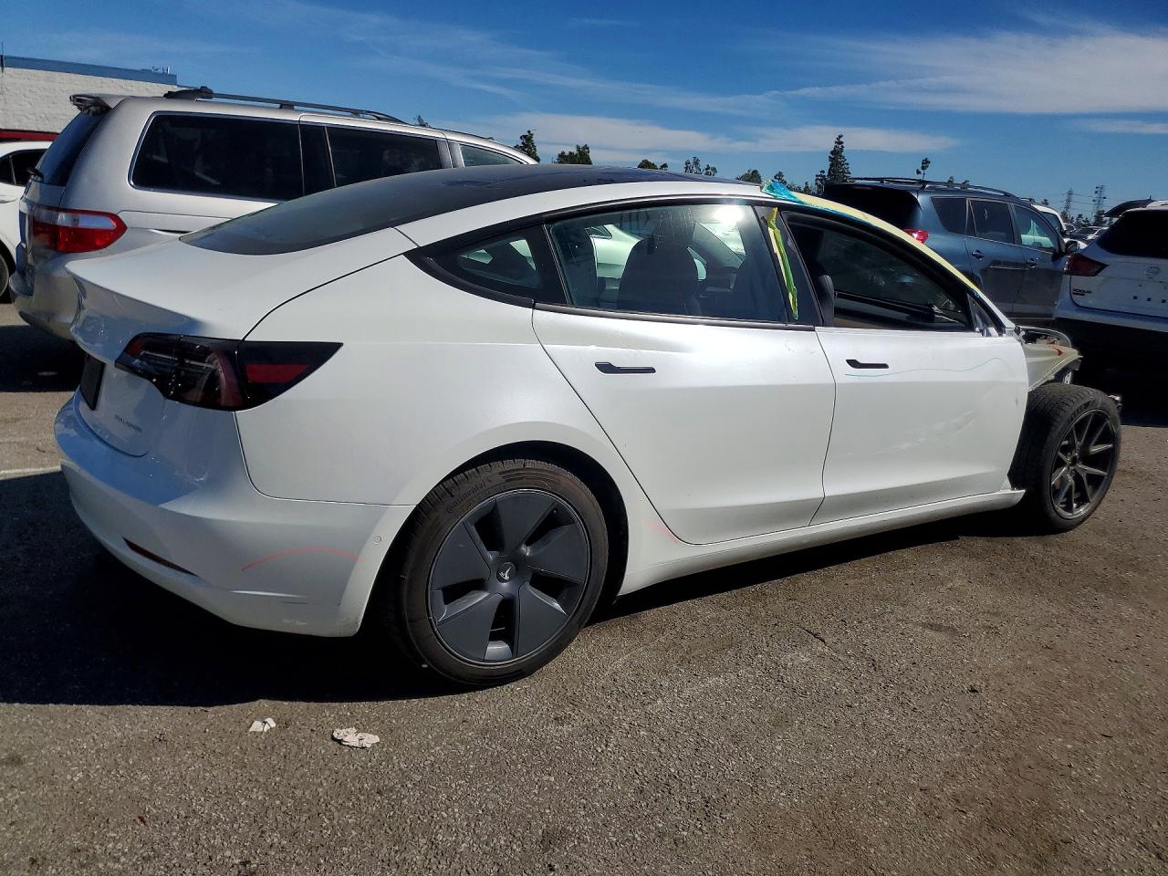 2022 TESLA MODEL 3 photo 5
