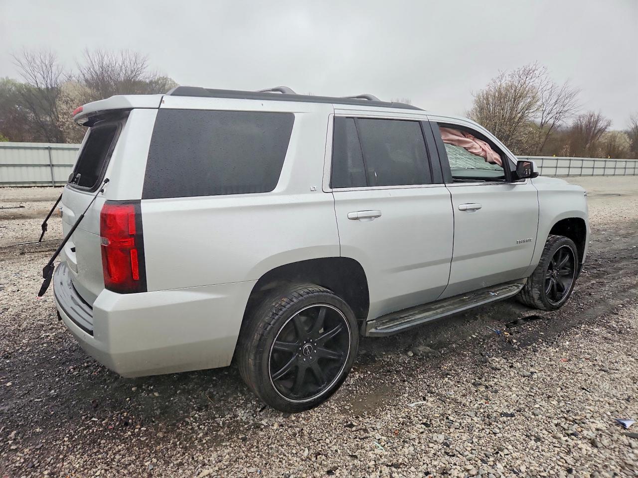 2015 CHEVROLET TAHOE K1500 LT photo 5