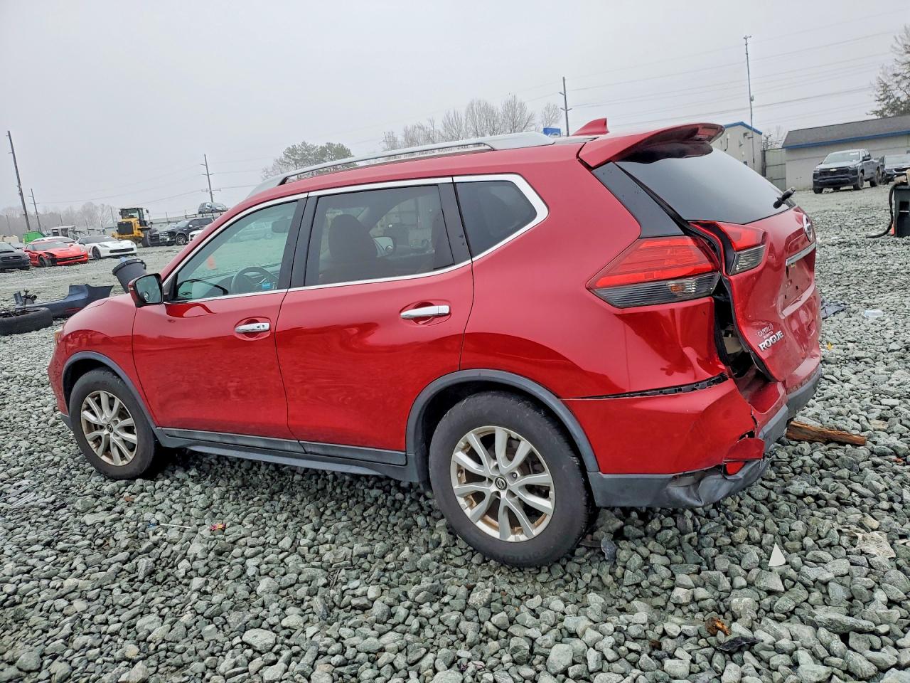 2017 NISSAN ROGUE SV photo 3