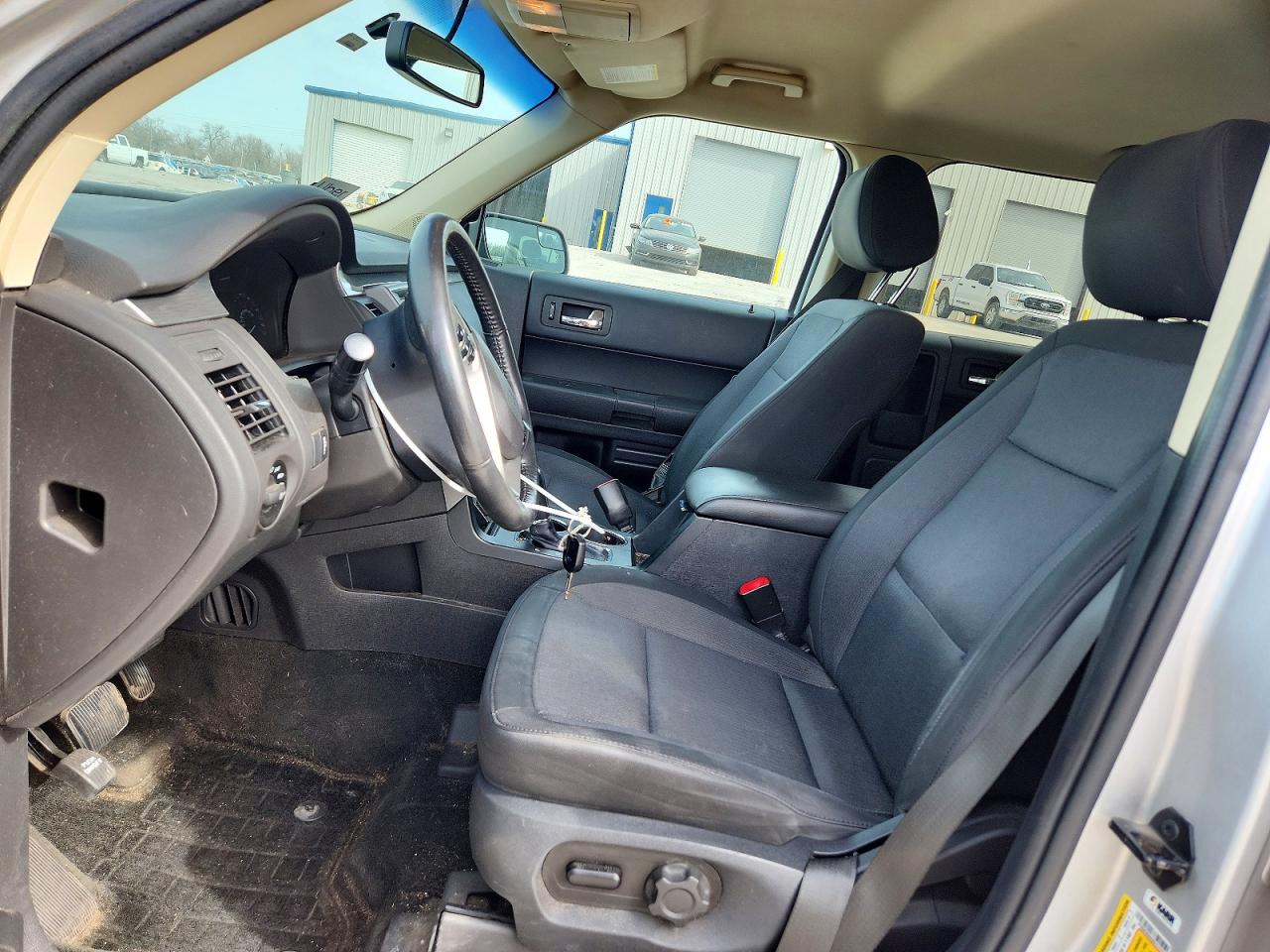 2016 FORD FLEX SE photo 7