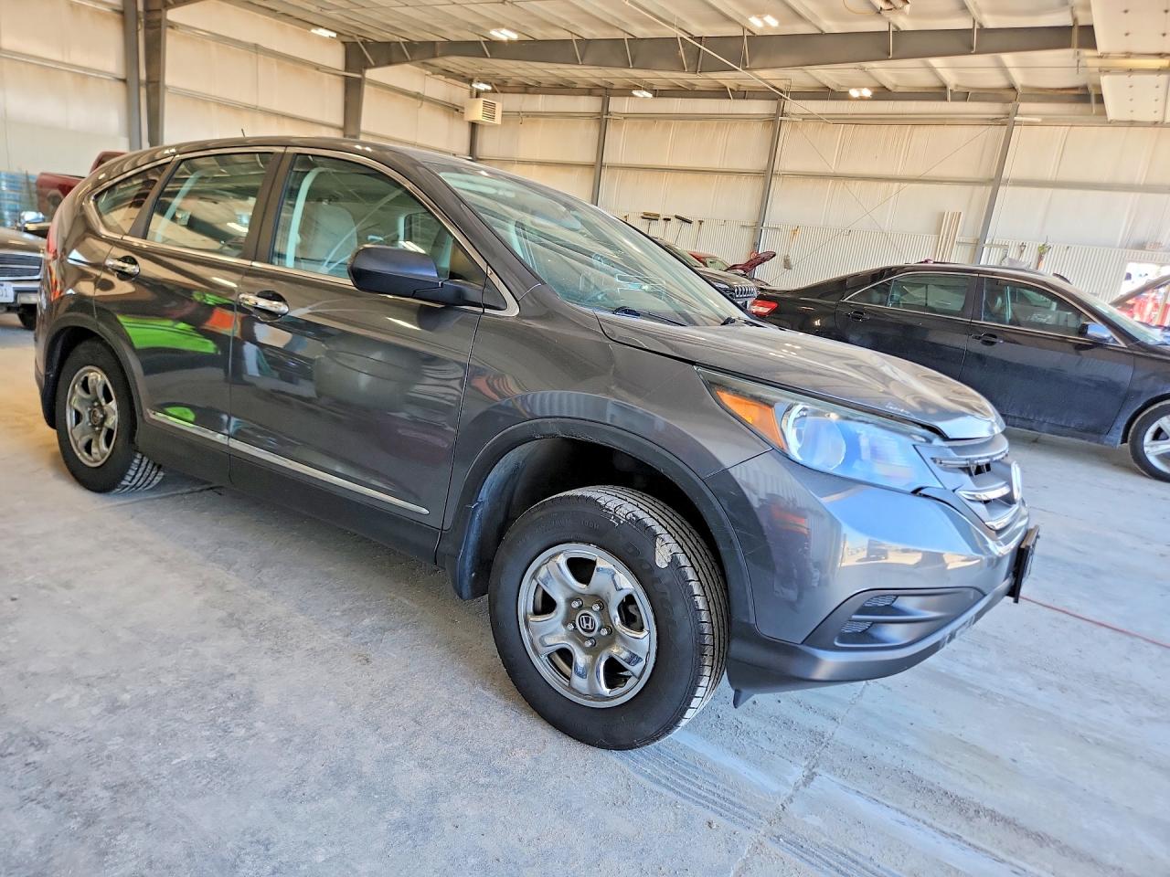 2013 HONDA CR-V LX photo 4