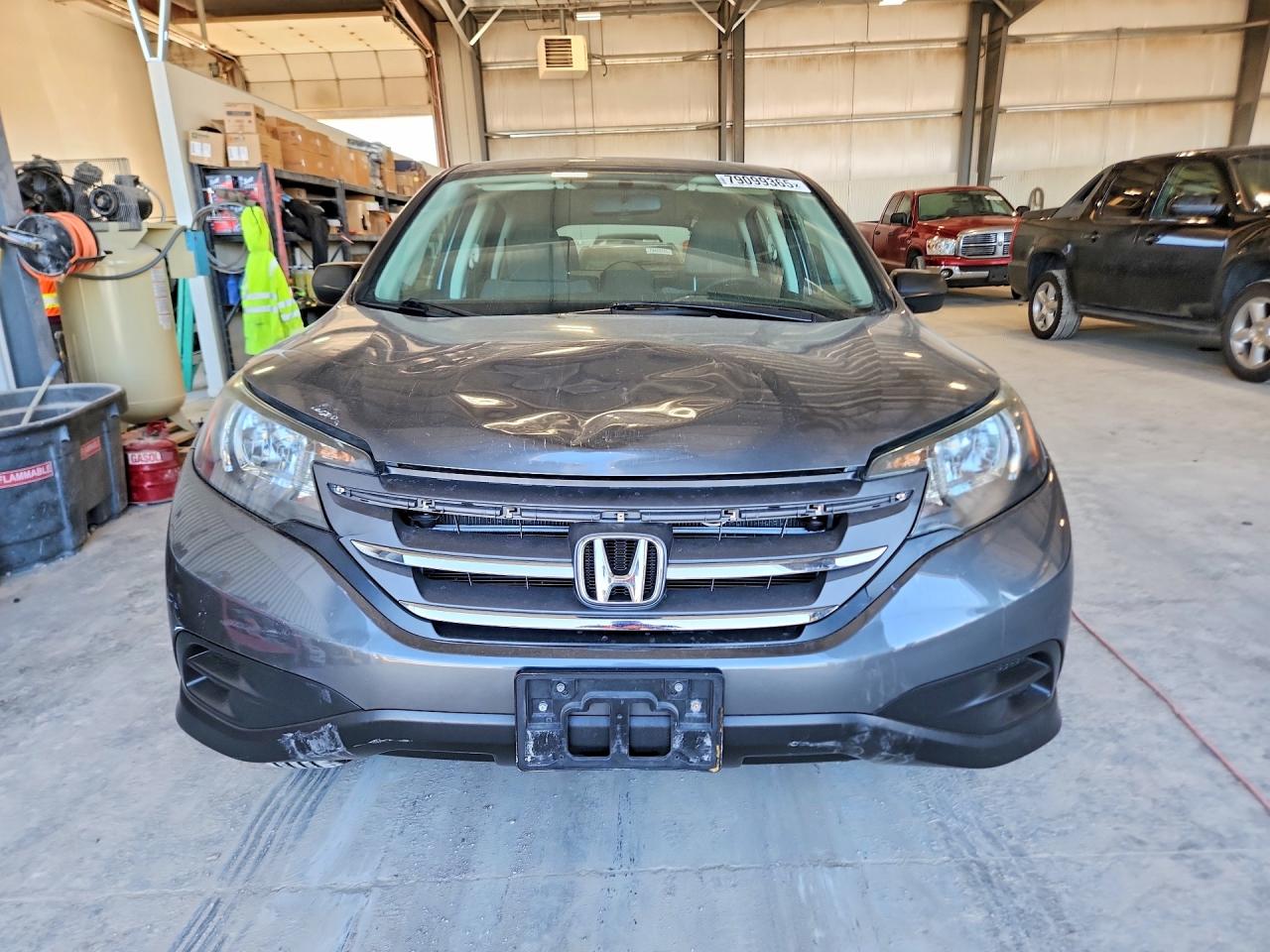 2013 HONDA CR-V LX photo 5
