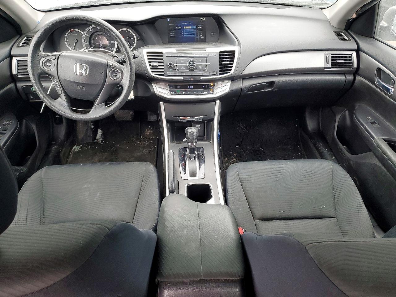 2015 HONDA ACCORD photo 8