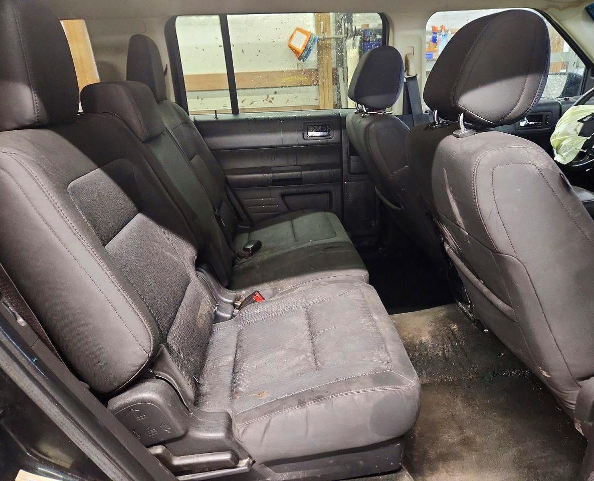2014 FORD FLEX SE photo 31
