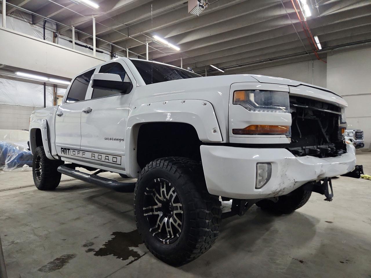2016 CHEVROLET SILVERADO K1500 LT photo 4