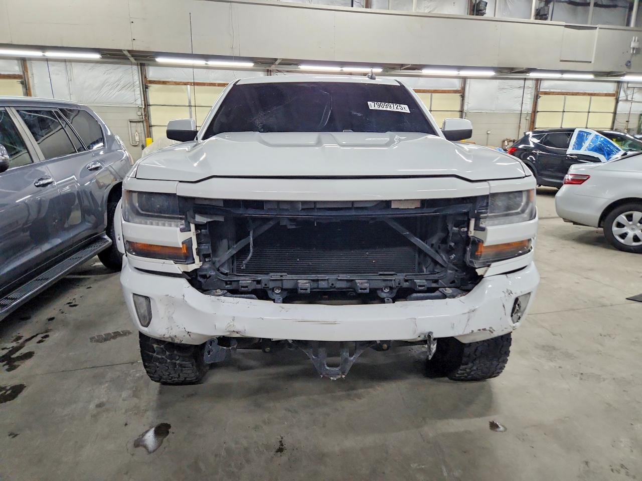 2016 CHEVROLET SILVERADO K1500 LT photo 5