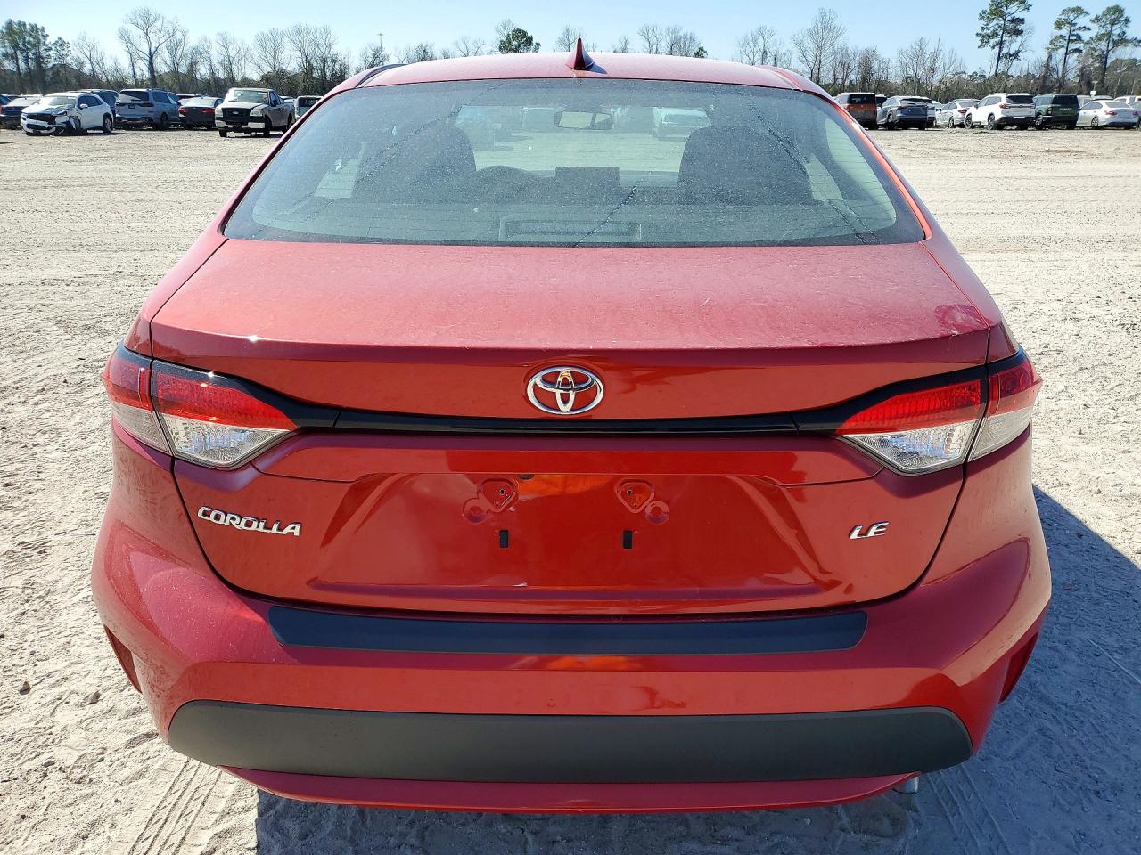 2020 TOYOTA COROLLA LE photo 11