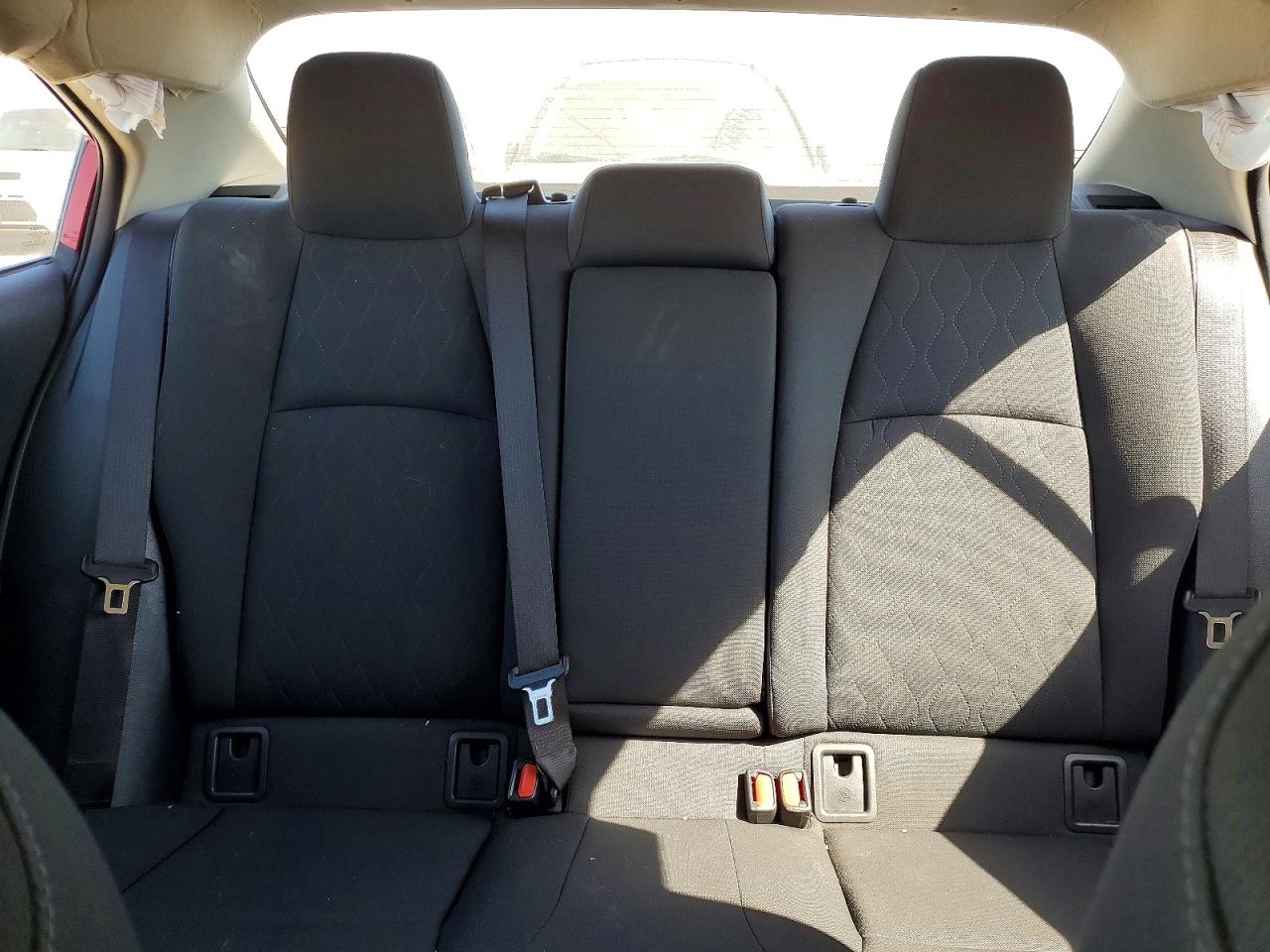 2020 TOYOTA COROLLA LE photo 19