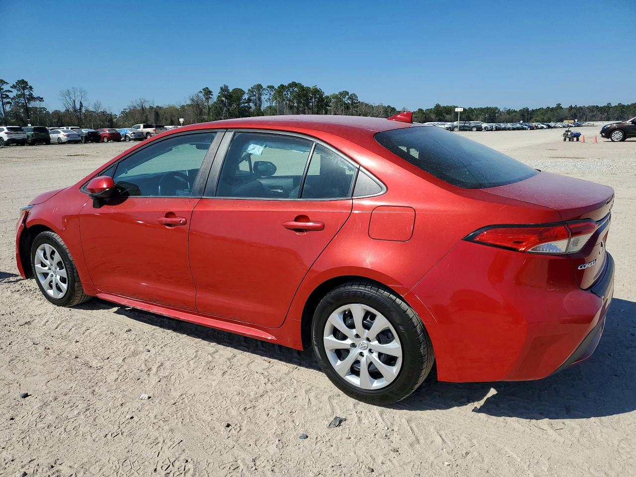 2020 TOYOTA COROLLA LE photo 3
